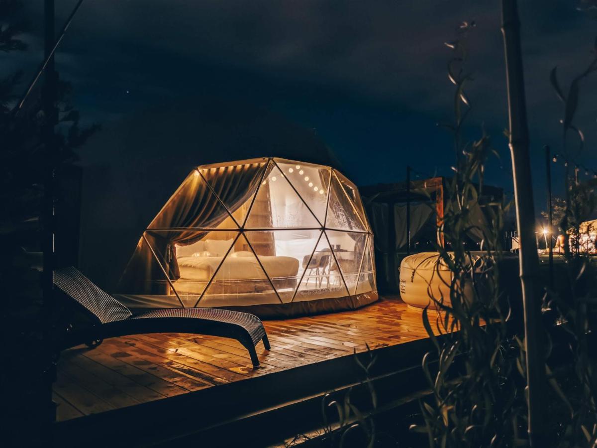 Jewelberry Glamping Hotel Tbilisi Mtsʼkhetʼa Buitenkant foto