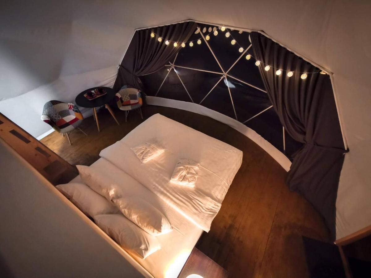 Jewelberry Glamping Hotel Tbilisi Mtsʼkhetʼa Buitenkant foto