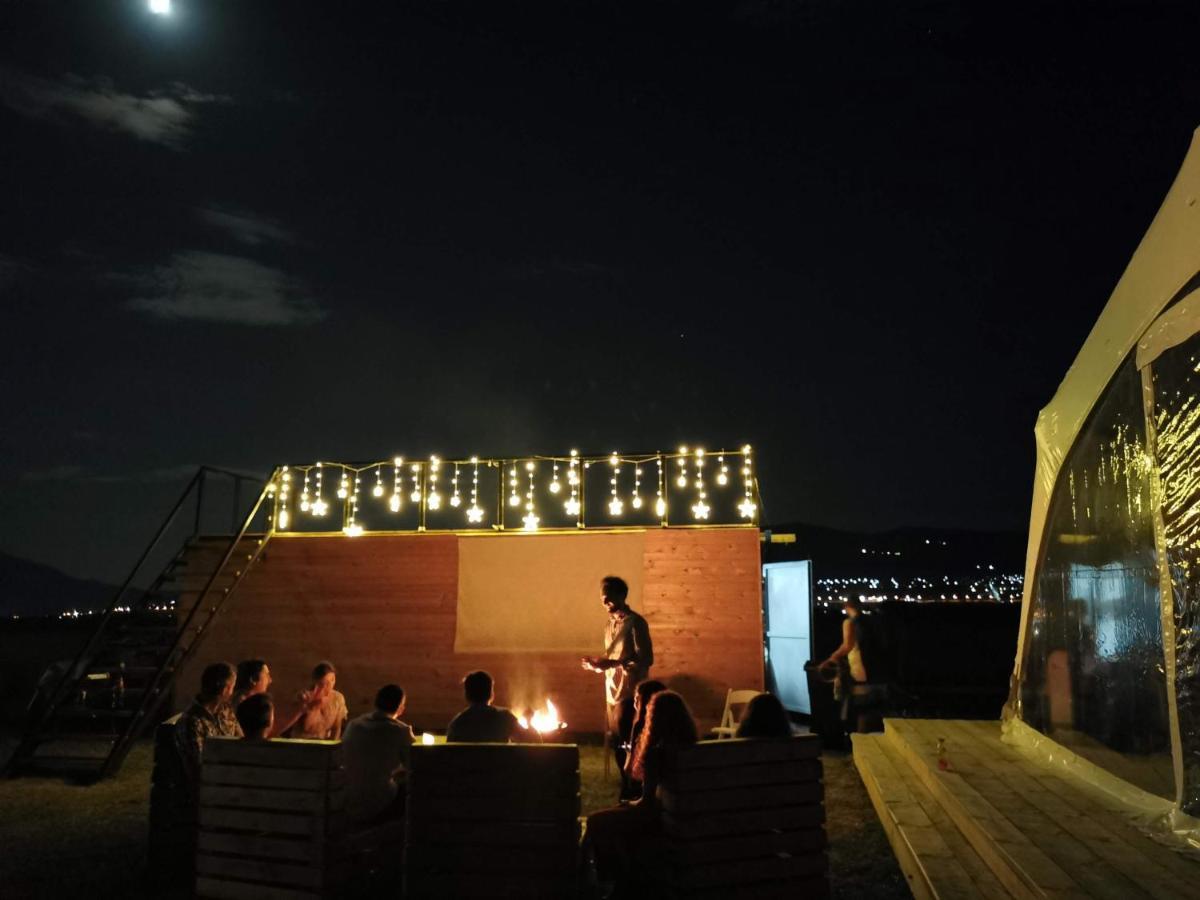 Jewelberry Glamping Hotel Tbilisi Mtsʼkhetʼa Buitenkant foto