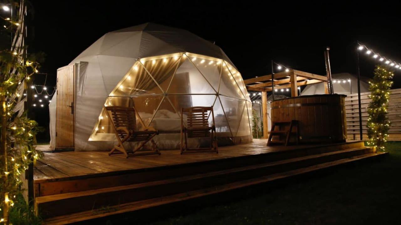 Jewelberry Glamping Hotel Tbilisi Mtsʼkhetʼa Buitenkant foto