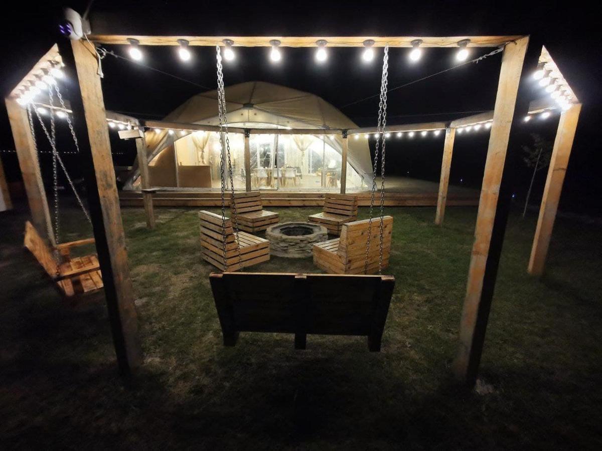 Jewelberry Glamping Hotel Tbilisi Mtsʼkhetʼa Buitenkant foto