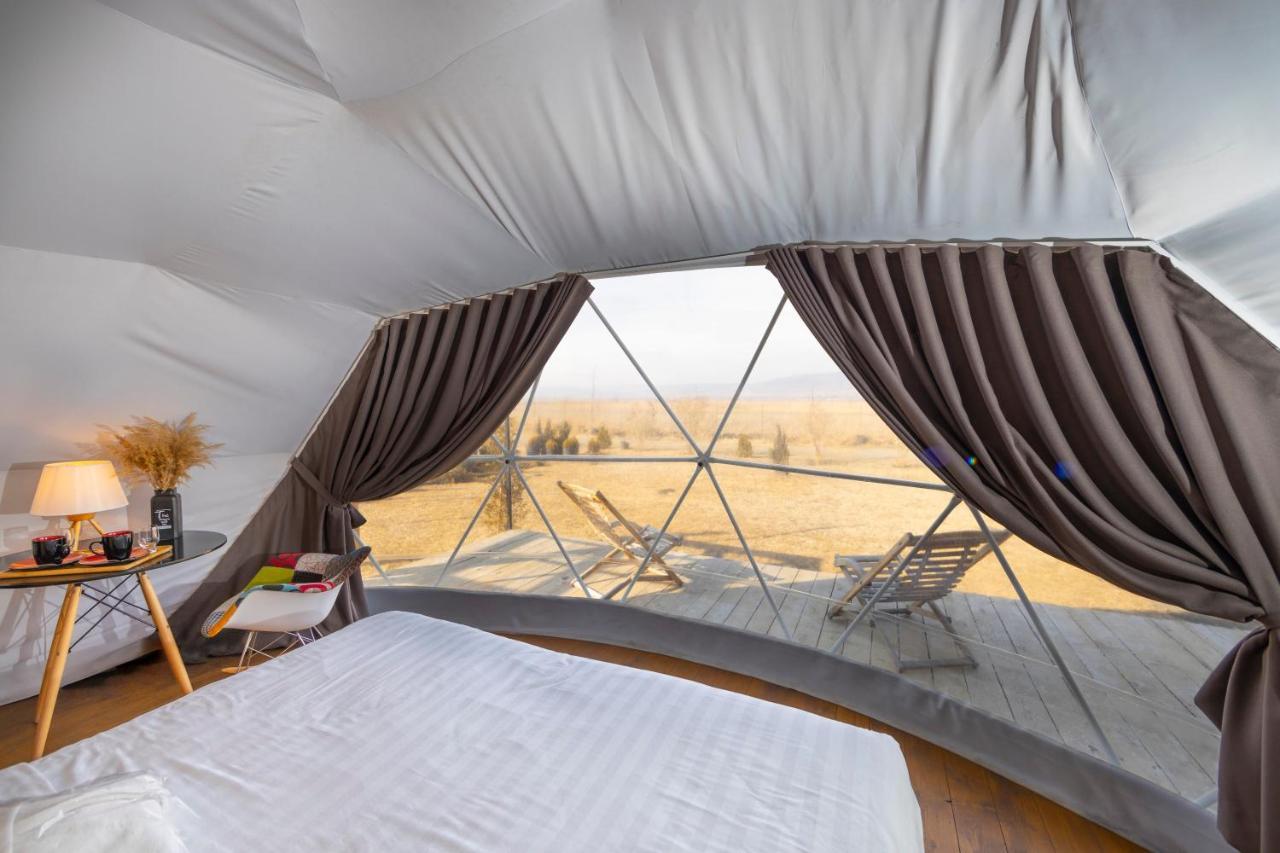 Jewelberry Glamping Hotel Tbilisi Mtsʼkhetʼa Buitenkant foto