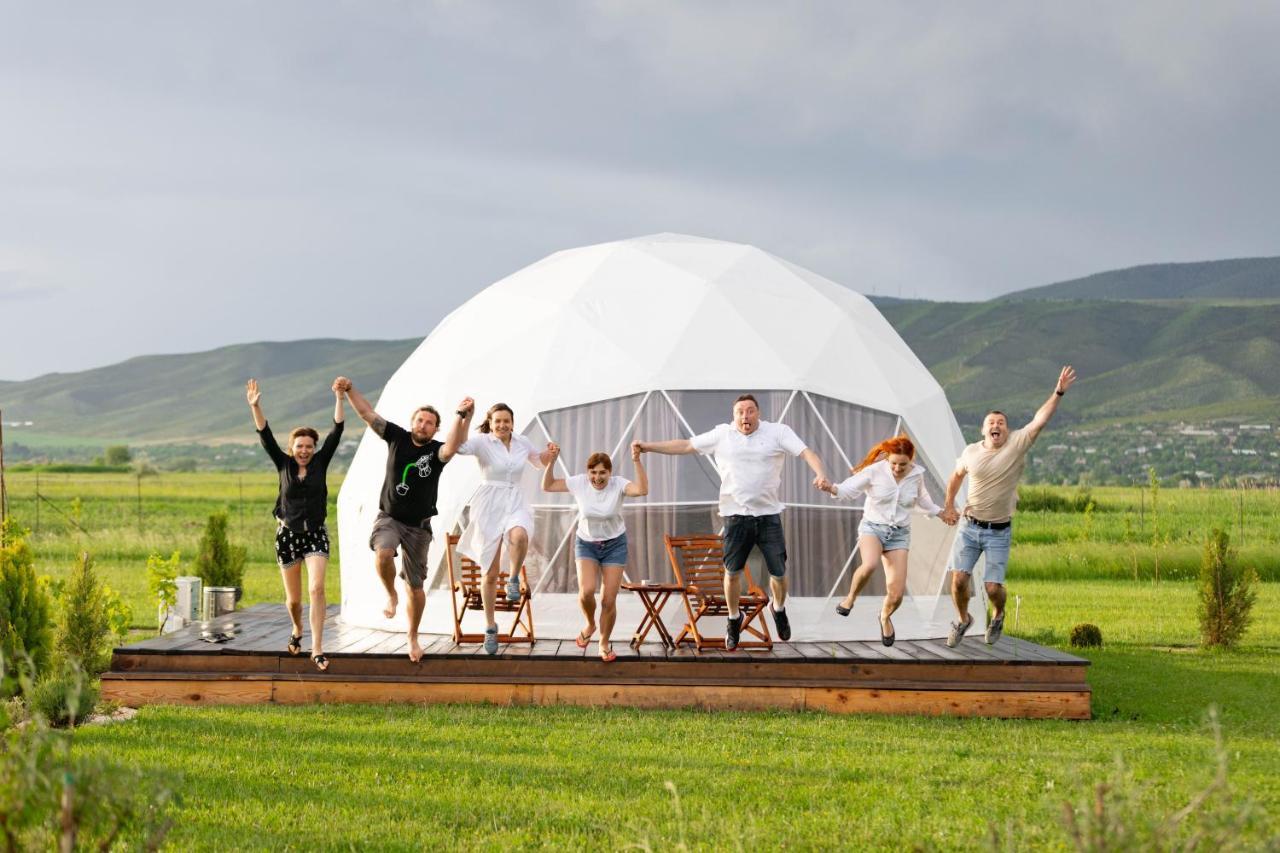 Jewelberry Glamping Hotel Tbilisi Mtsʼkhetʼa Buitenkant foto
